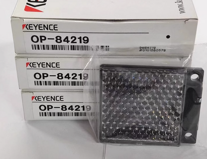 1PC Keyence OP-84219 R-2L Reflective panel OP84219 Free Shipping