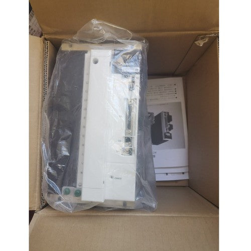 Panasonic MFDKTA390CA1 AC Servo Drive 1PC ping