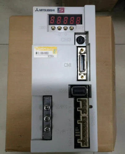 1PC Mitsubishi MR-E-100A-KH003 Servo Drive MRE100AKH003 ping