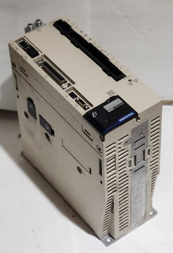 Yaskawa SGD7S-5R5A00A002 Servo Driver 1PC ping SGD7S5R5A00A002