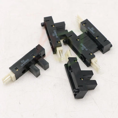 5PCS Omron EE-SX4009-P1 Photoelectric Switch Sensor EESX4009P1