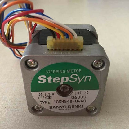 SANYO 103H548-0440 stepping motor 1PC Free Shipping 103H5480440