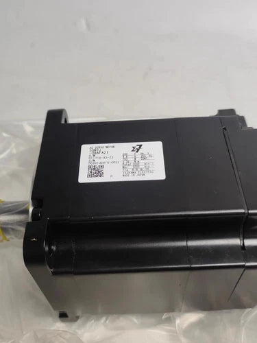 Yaskawa SGM7J-08AFA21 Servo Motor 1PC ping SGM7J08AFA21
