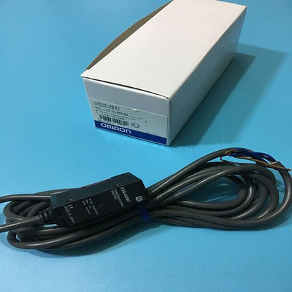 Omron E3S-AR61 Photoelectric Switch One Free Shipping E3SAR61
