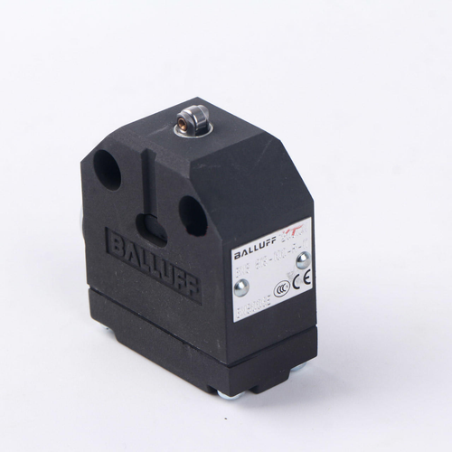 BALLUFF BNS006E BNS 819-100-R-11 Limit Switch One Free Shipping