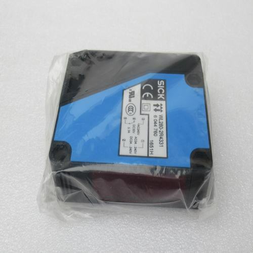 SICK WL280-2R4331 Sensor One Free Shipping WL2802R4331