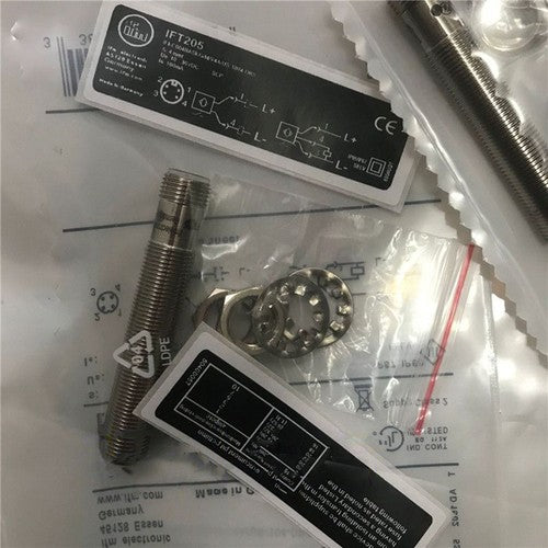 IFM IFT205 Proximity Switch One Free Shipping