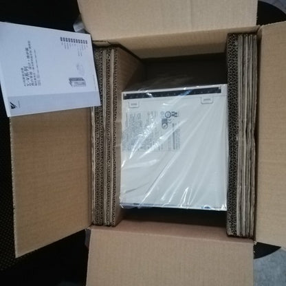 1PC  Yaskawa SGD7S-180A10A002 Servo Drive In Box ping