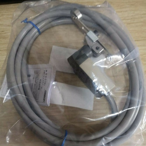 Omron D4C-1227-P Limit Switch D4C1227P Free Shipping One