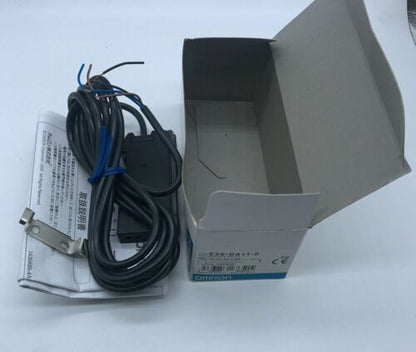 1PC Omron E3X-DA11-S E3XDA11S Photoelectric Switch Free Shipping
