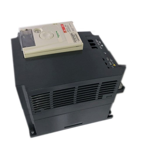 Schneider ATV303HU55N4 Frequency Inverter Converter Input 3ph 380V Output 5.5kW