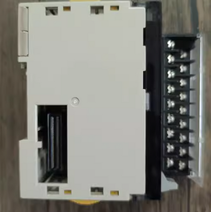 Omron CJ1W-ID212 PLC Module ping One CJ1WID212