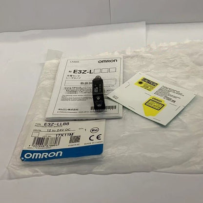 Omron E3Z-LL88 Photoelectric Sensor Free Shipping One E3ZLL88