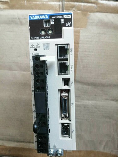 Yaskawa SGPMS-2R5A30A Servo Drive 1PC ping SGPMS2R5A30A