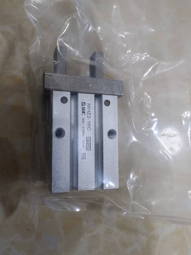 1PC SMC MHZ2-16C Cylinder MHZ216C Free Shipping