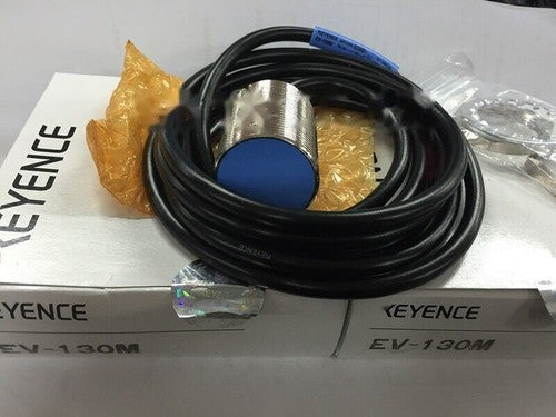 Keyence EV-130M Proximity Switch EV130M Free Shipping 1PC
