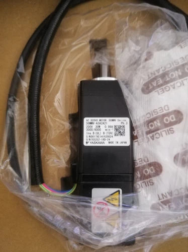 Yaskawa SGMMV-A3A2A21 Servo Motor 1PC ping SGMMVA3A2A21