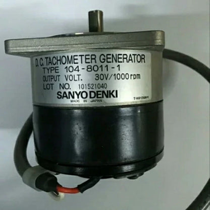 SANYO 104-8011-1 Servo Motor 1PC 10480111 ping