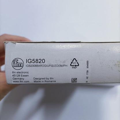 IFM IG5820 Proximity Switch One Free Shipping