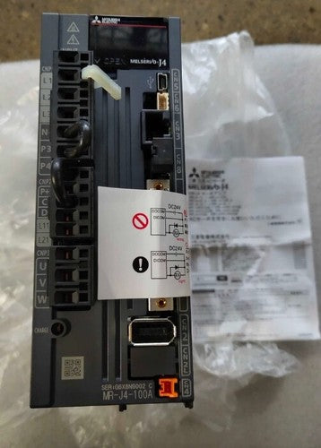 1PC Mitsubishi MR-J4-100A Servo Drive MRJ4100A ping