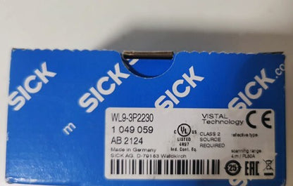 SICK WL9-3P2230 Photoelectric Sensor One Free Shipping WL93P2230