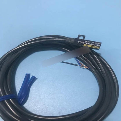 Omron EE-SPX402-W2A Photoelectric Switch One Free Shipping EESPX402W2A