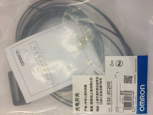 Omron E32-ZC200 Photoelectric Switch Fiber Unit E32ZC200 One Free Shipping