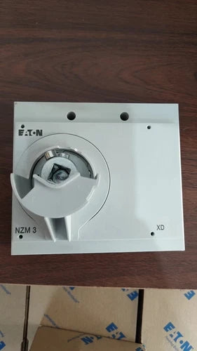 1PC Eaton Moeller NZM3-XTVD Circuit Breaker Handle Free Shipping