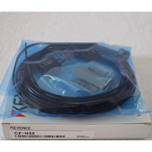 Keyence CZ-H32 Laser Sensor CZH3 ping 1PC