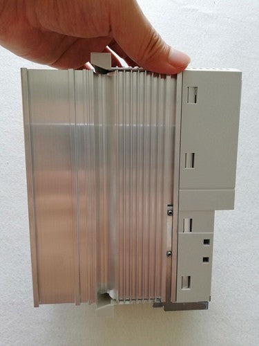 LENZE E82EV551K4C Inverter One ping
