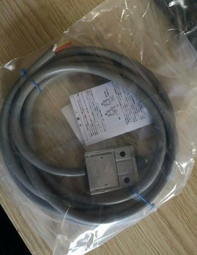Omron D4C-1231 Limit Switch D4C1231 Free Shipping One