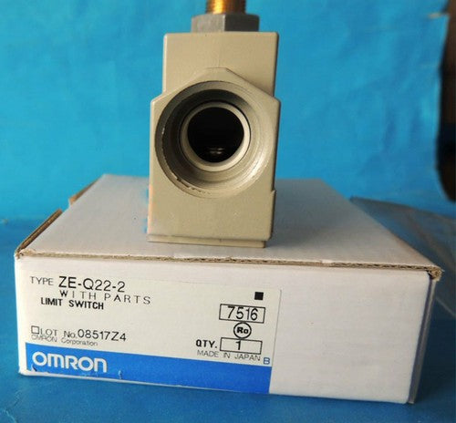 Omron ZE-Q22-2 Limit Switch ZEQ222 One Free Shipping