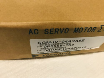 1PC YASKAWA AC SERVO MOTOR SGMJV-04A3A6E