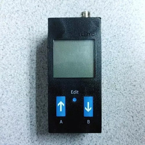 Festo SDE1-D10-G2-H18-C-P1-M8 192030 Pressure Sensor One Free Shipping