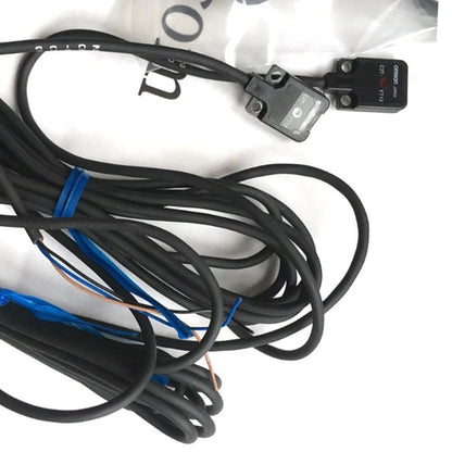 Omron E3T-FT12 Photoelectric Switch Sensor E3TFT12 Free Shipping One