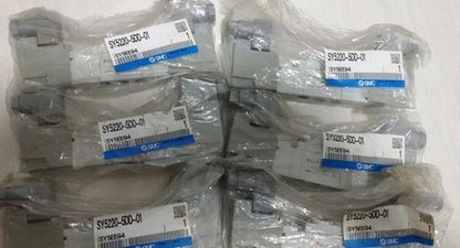 SMC SY5220-5DD-01 Solenoid Valve 1PC SY52205DD01 Free Shipping