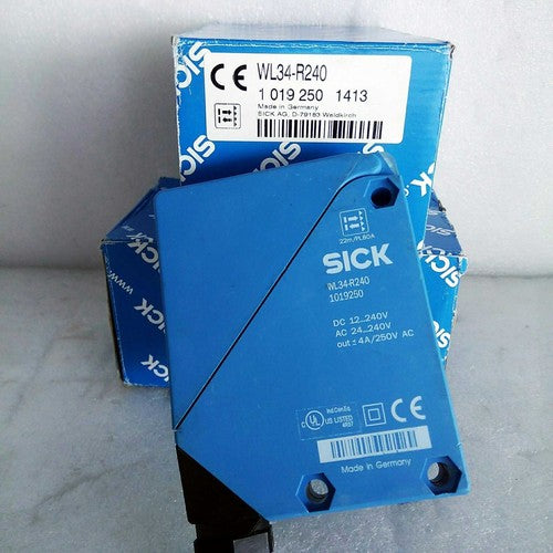 1PC SICK WL34-R240 Photoelectric Sensor WL34R240 ping