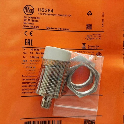 IFM IIS284 Proximity Switch Sensor One Free Shipping