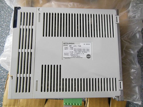 1PC Mitsubishi MR-J2S-70A Servo Drive MRJ2S70A In Box ping