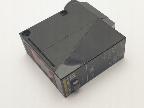 Omron E3JM-DS70M4-G Photoelectric Switch One Free Shipping E3JMDS70M4G