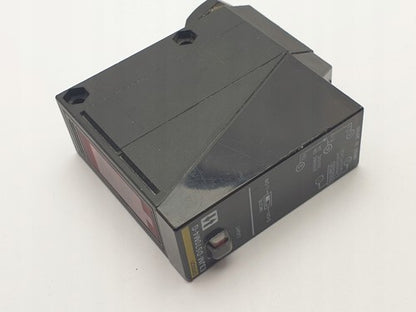 Omron E3JM-DS70M4-G Photoelectric Switch One Free Shipping E3JMDS70M4G