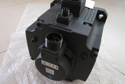 1PC Mitsubishi HC-SFS202B Servo Motor HCSFS202B ping