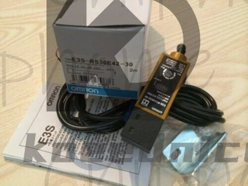 1PCS Omron E3S-RS30E42-30 Photoelectric Switch Sensor