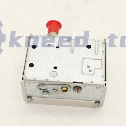 1PCS Danfoss 060-117191 Pressure switch, KP5 Regulation range[bar]8.00-32.00-