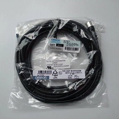 OMRON XS2F-M12PVC4S5M Photoelectric Sensor 1PC Free Shipping