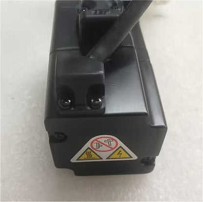 Yaskawa SGMAV-A5ANA-YR22 Servo Motor 1PC SGMAVA5ANAYR22 ping
