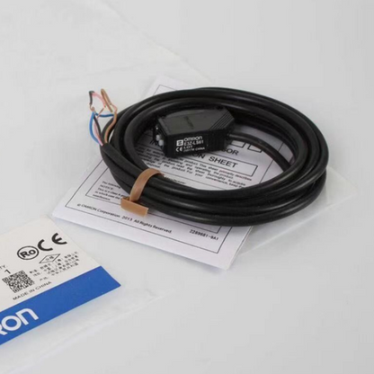 Omron E3Z-LT81-M1J Photoelectric Switch One Free Shipping E3ZLT81M1J