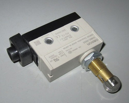 1Pc Omron D4MC-5020 Limit Switch D4MC5020 Free Shipping