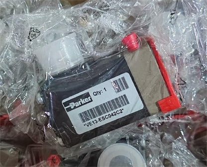 1PC  Parker VE13-ESC042C2 Pneumatic valve ping