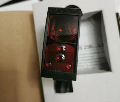 BALLUFF BOS01FR BOS 23K-PA-LH10-S4 sensor One Free Shipping